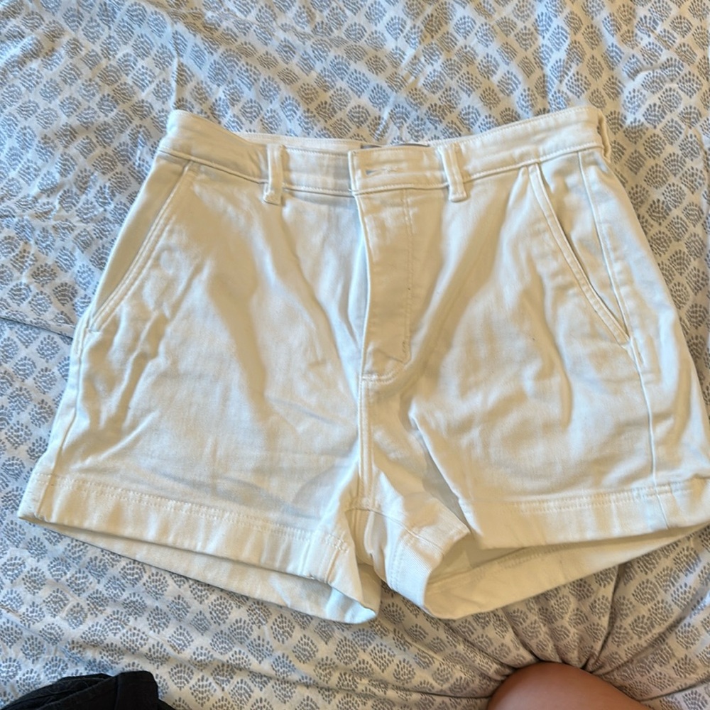 Everlane white denim short 8